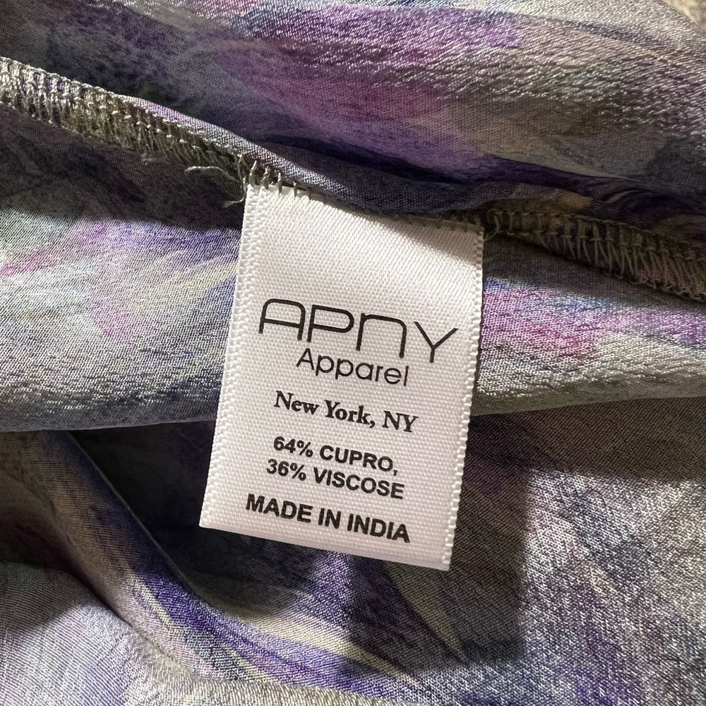 Colorful Abstract Women's Top - Picture 10 of 11